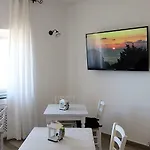 Sunrise Bed & Breakfast