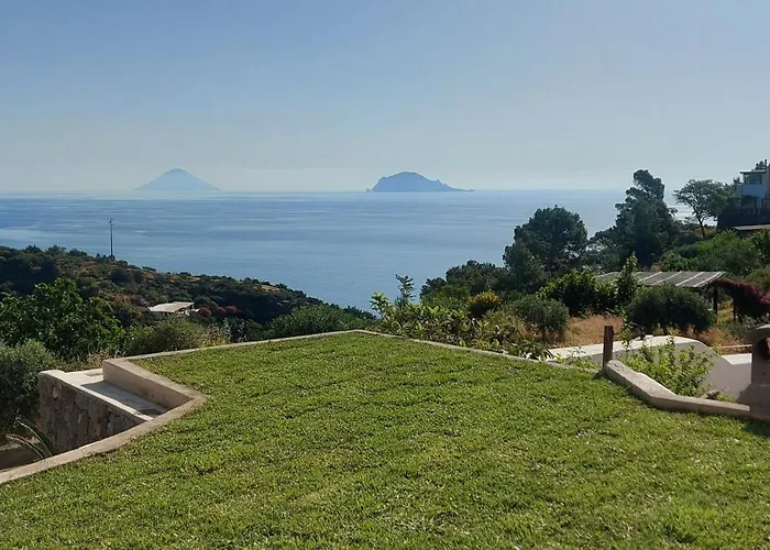 Sunrise Bed & Breakfast 4*