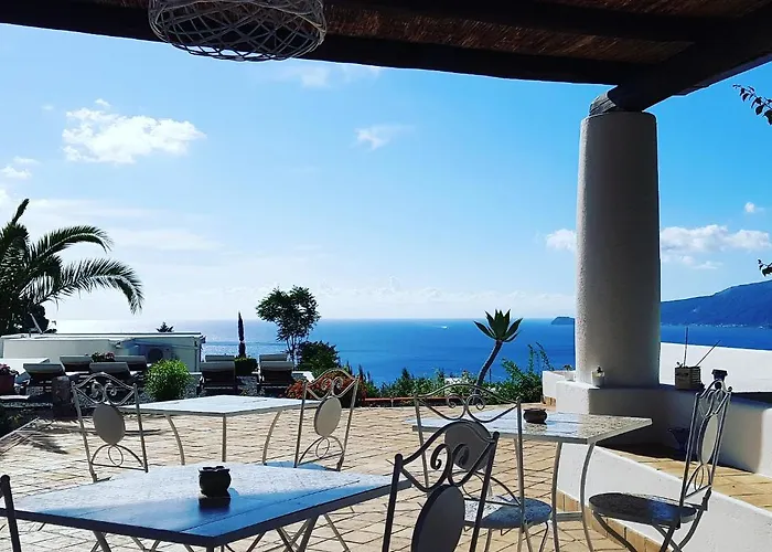 Sunrise سانتا مارينا سالينا